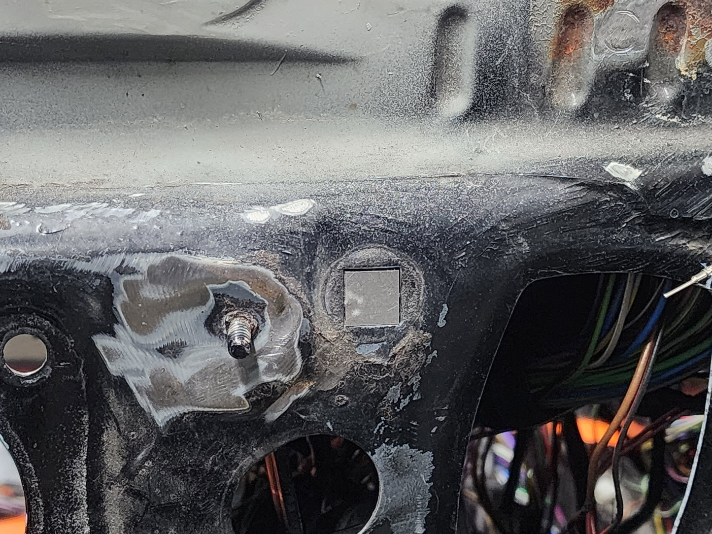 E30 Engine Bay Throttle Cable Delete Plate