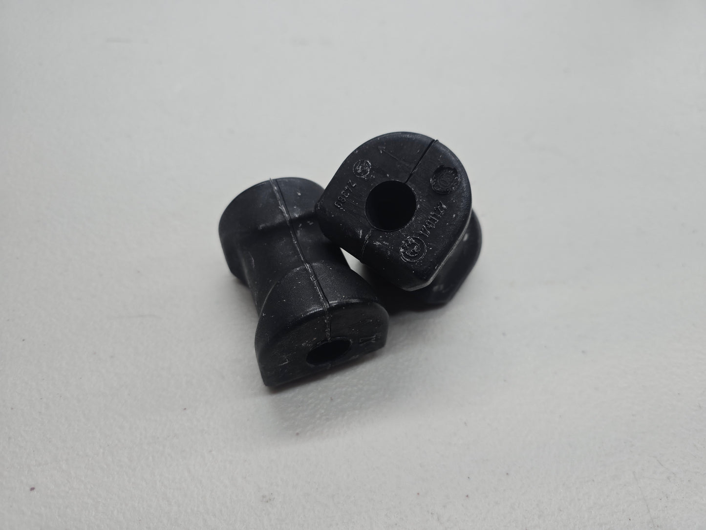 BMW E30 OEM 325ix Coupe/Sedan Front Sway Bar Bushing 31351701127 *Price Per Set*