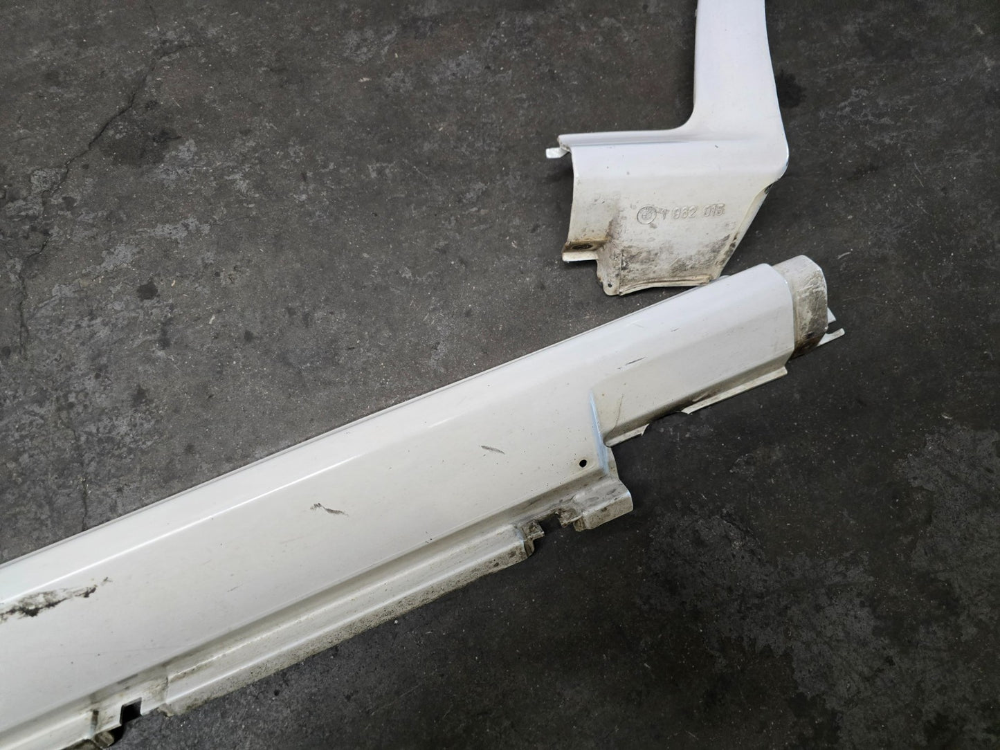 BMW OEM E30 325ix Fender Flare And Side Skirt Body Kit