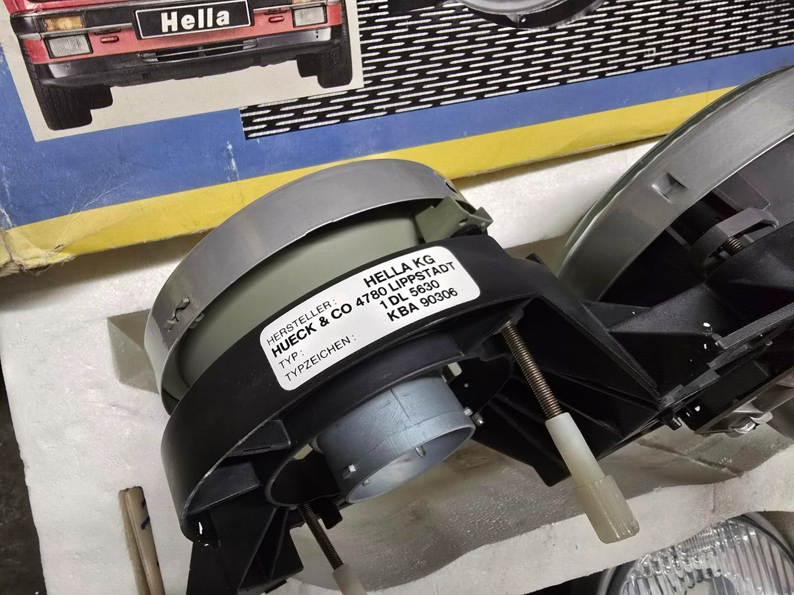 BMW E30 NOS NLA NIB Hella European Ellipsoid Headlights With City Light