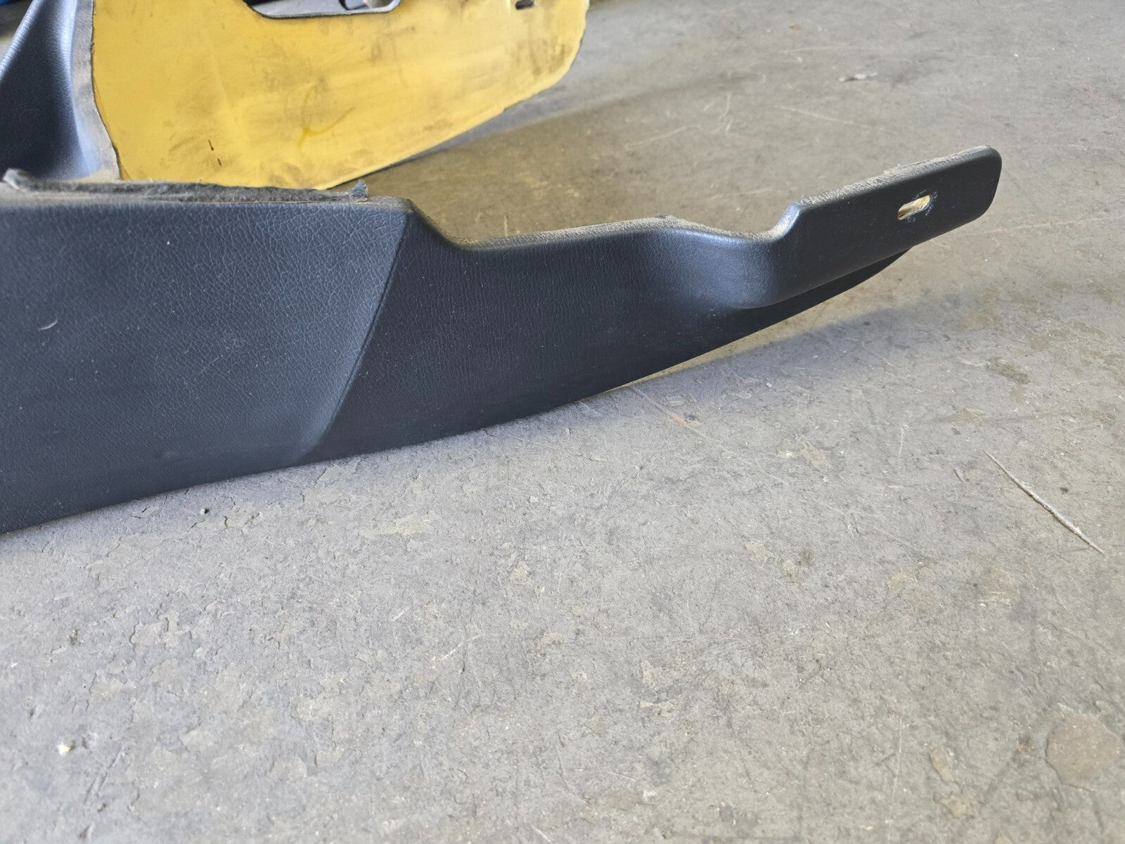 BMW E30 Front Center Console Storing Partition LHD Manual Crank Windows