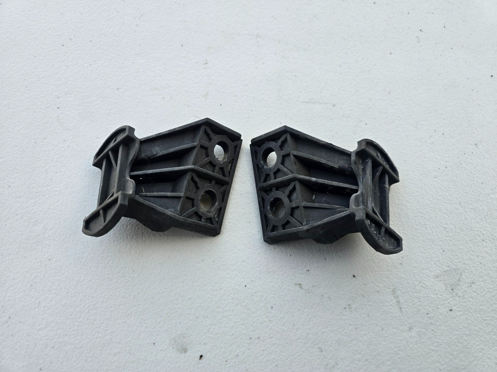 BMW OEM Z3 M Roadster MCoupe Rear Bumper Support Bracket 51128397521 51128397522