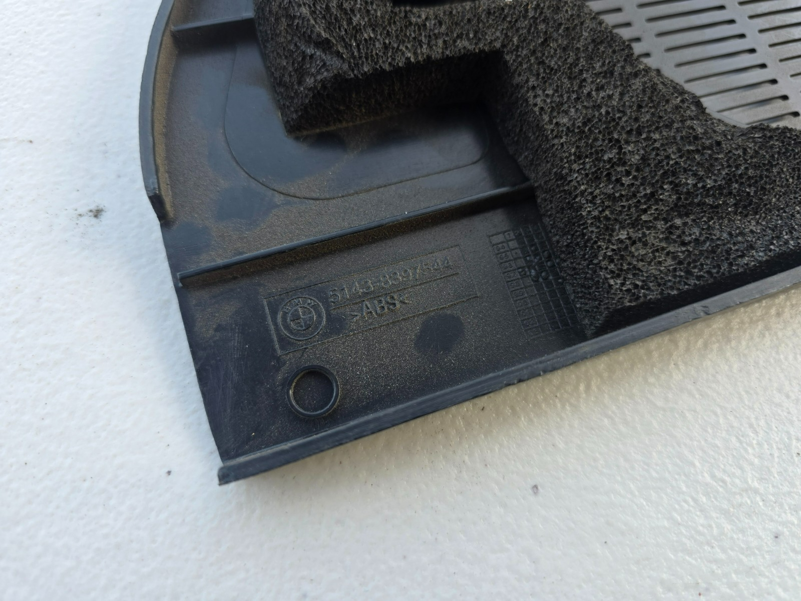 BMW OEM Z3 M Roadster Coupe Passenger Kick Panel Speaker Cover 8397544