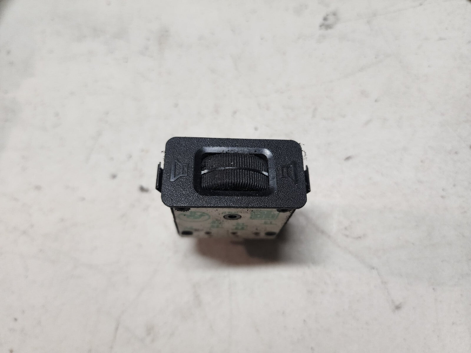 BMW E30 OEM Speaker Volume Fade Fader Balance Switch