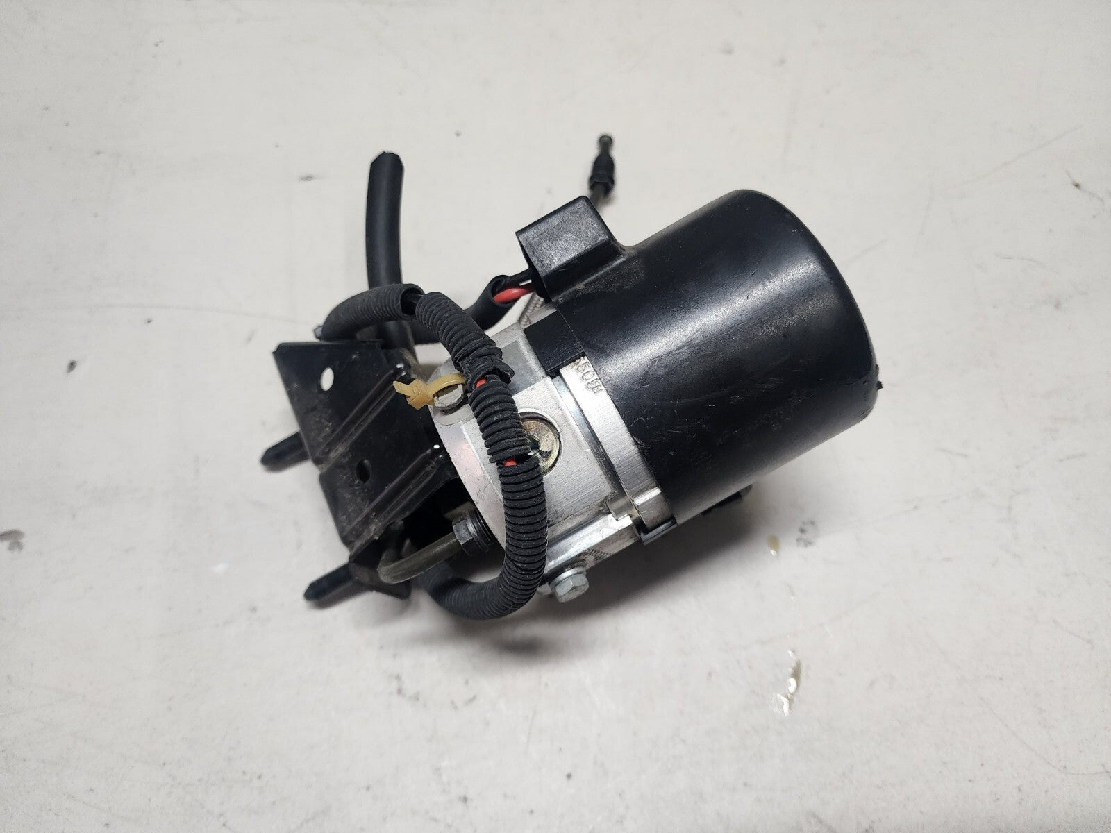 BMW E46 M3 OEM ABS DSC Compressor Pump Brake Cylinder Control Module