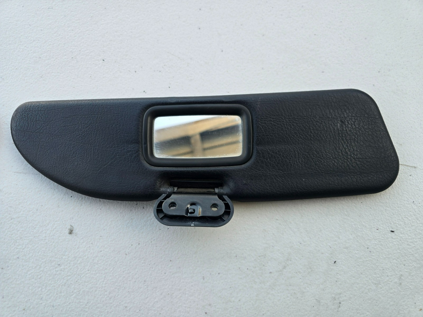 BMW OEM Z3 M Roadster Sun Visor Right Schwarz 51168410186