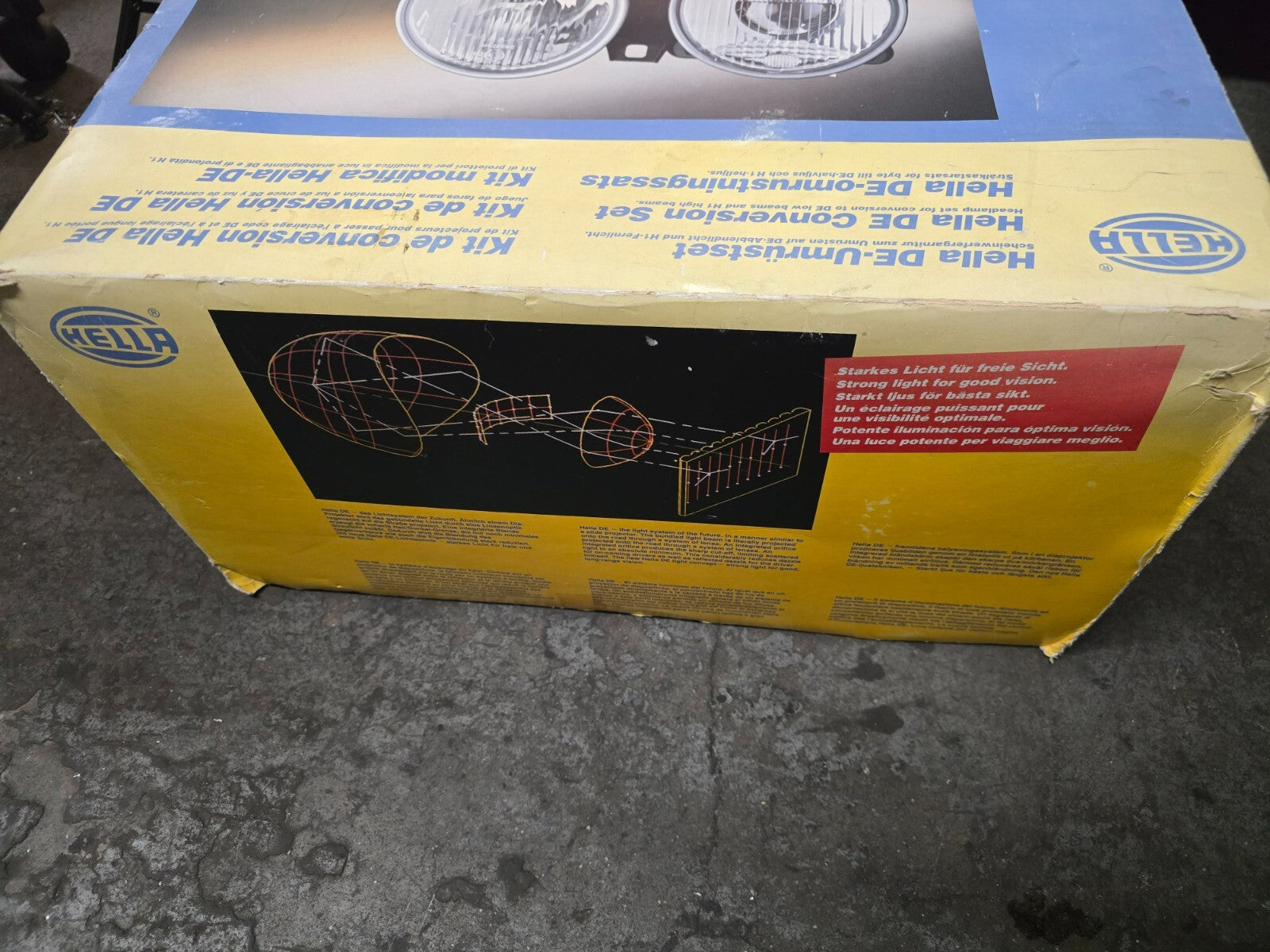 BMW E30 NOS NLA NIB Hella European Ellipsoid Headlights With City Light