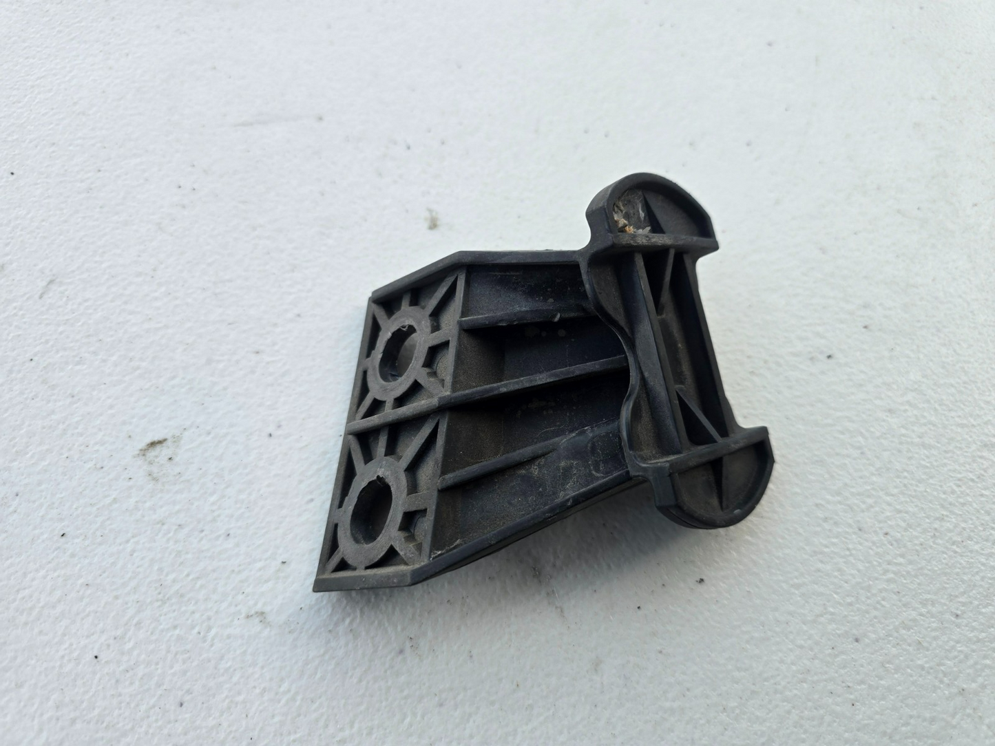 BMW OEM Z3 M Roadster M Coupe Rear Bumper Support Bracket Right 51128397522