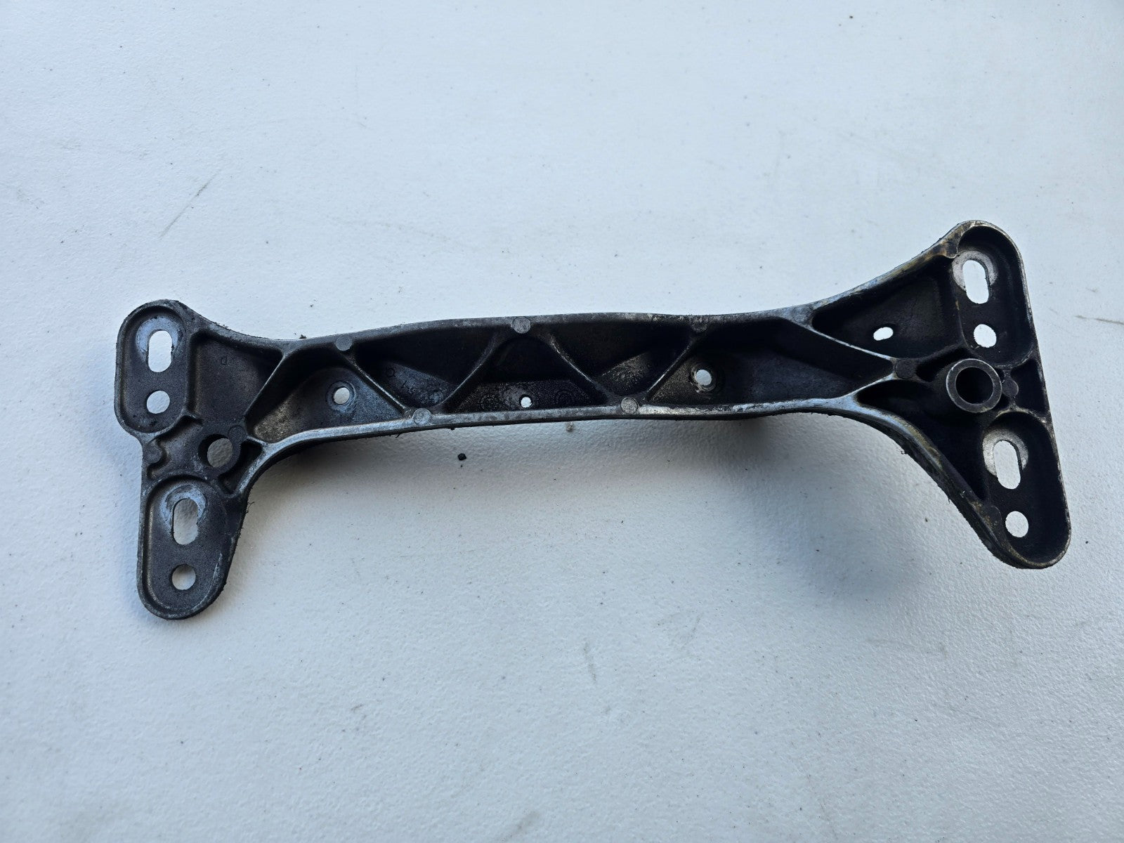 BMW OEM Z3 M Roadster M Coupe E36 M3 Manual Transmission Crossmember 23702228014