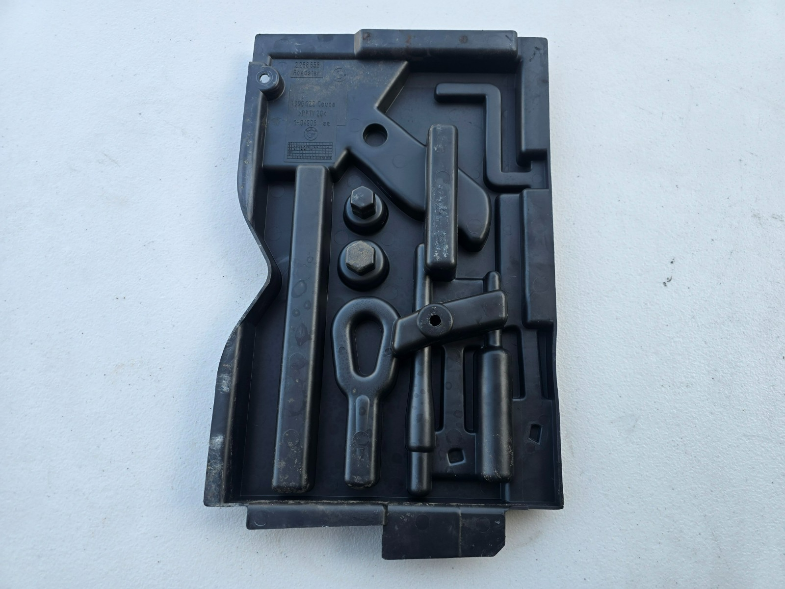 BMW OEM Z3 M Roadster M Coupe Tool Kit 51712268656