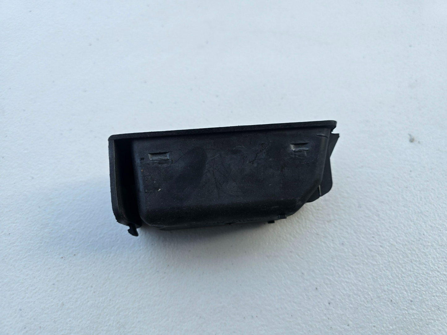 BMW OEM Z3 M Roadster Coupe Center Console Coin Tray Storage Bin 51168119624