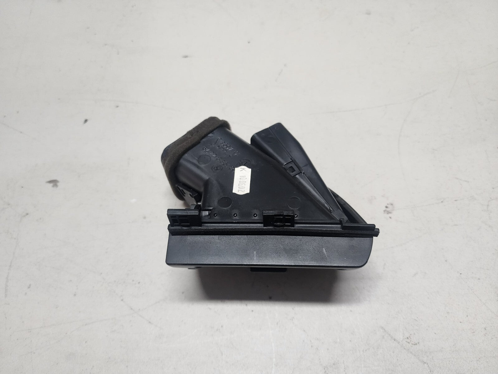 BMW E46 OEM Driver Side AC Vent