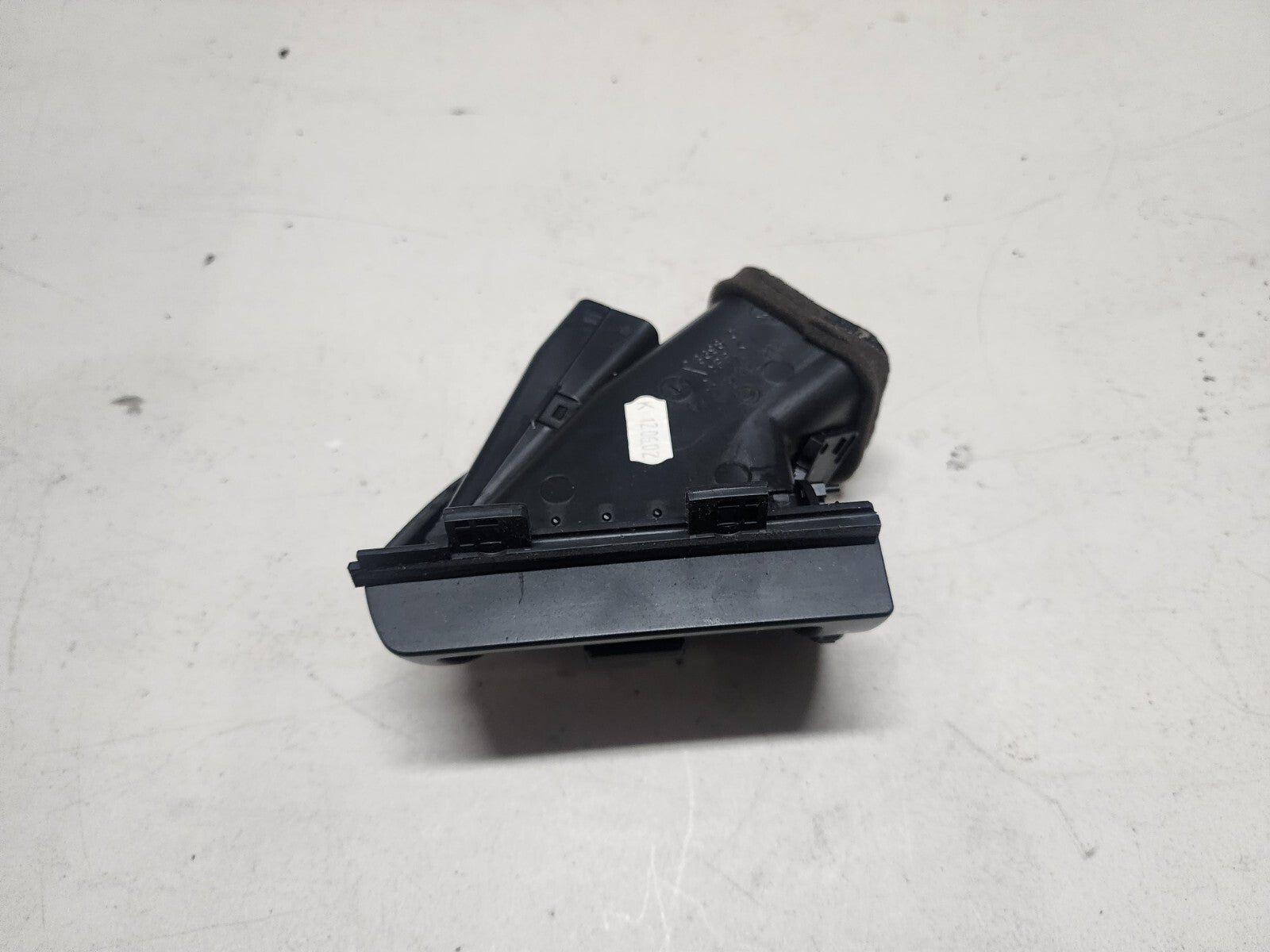 BMW E46 OEM Right Passenger AC Vent