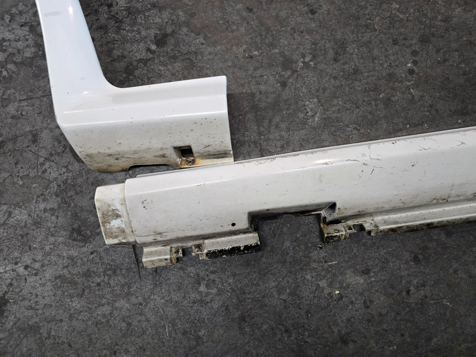 BMW OEM E30 325ix Fender Flare And Side Skirt Body Kit