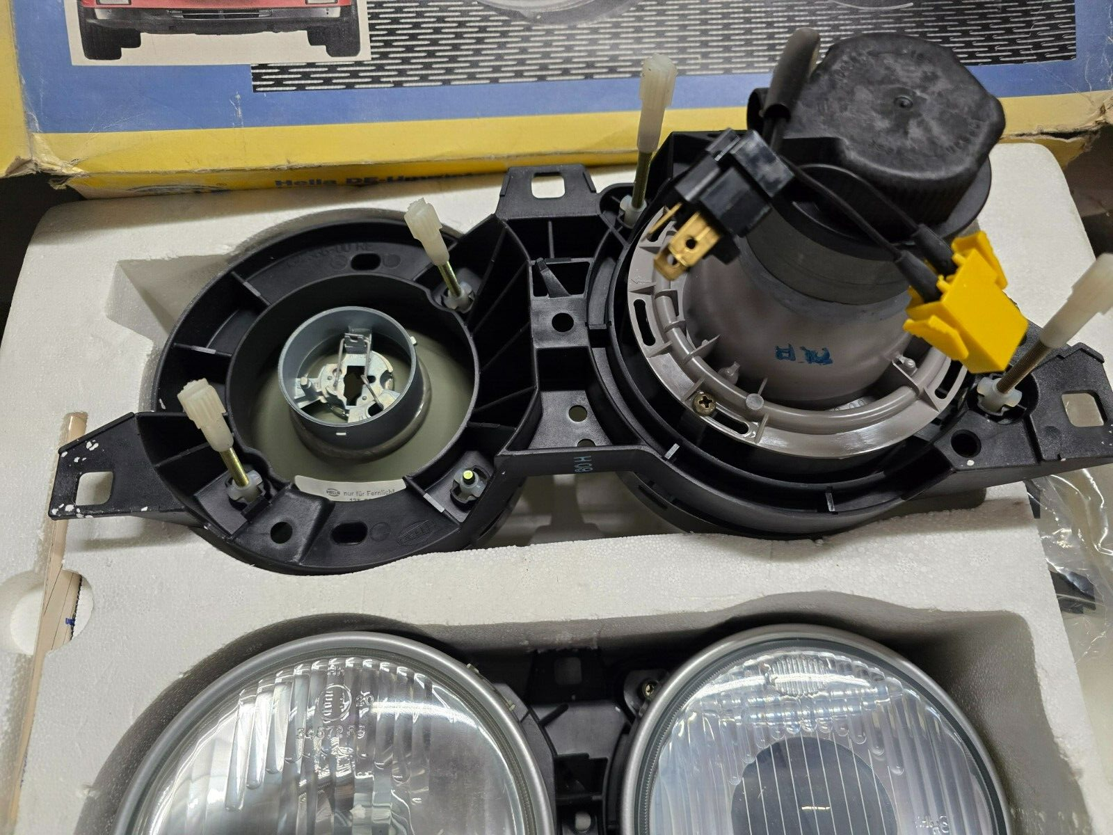 BMW E30 NOS NLA NIB Hella European Ellipsoid Headlights With City Light
