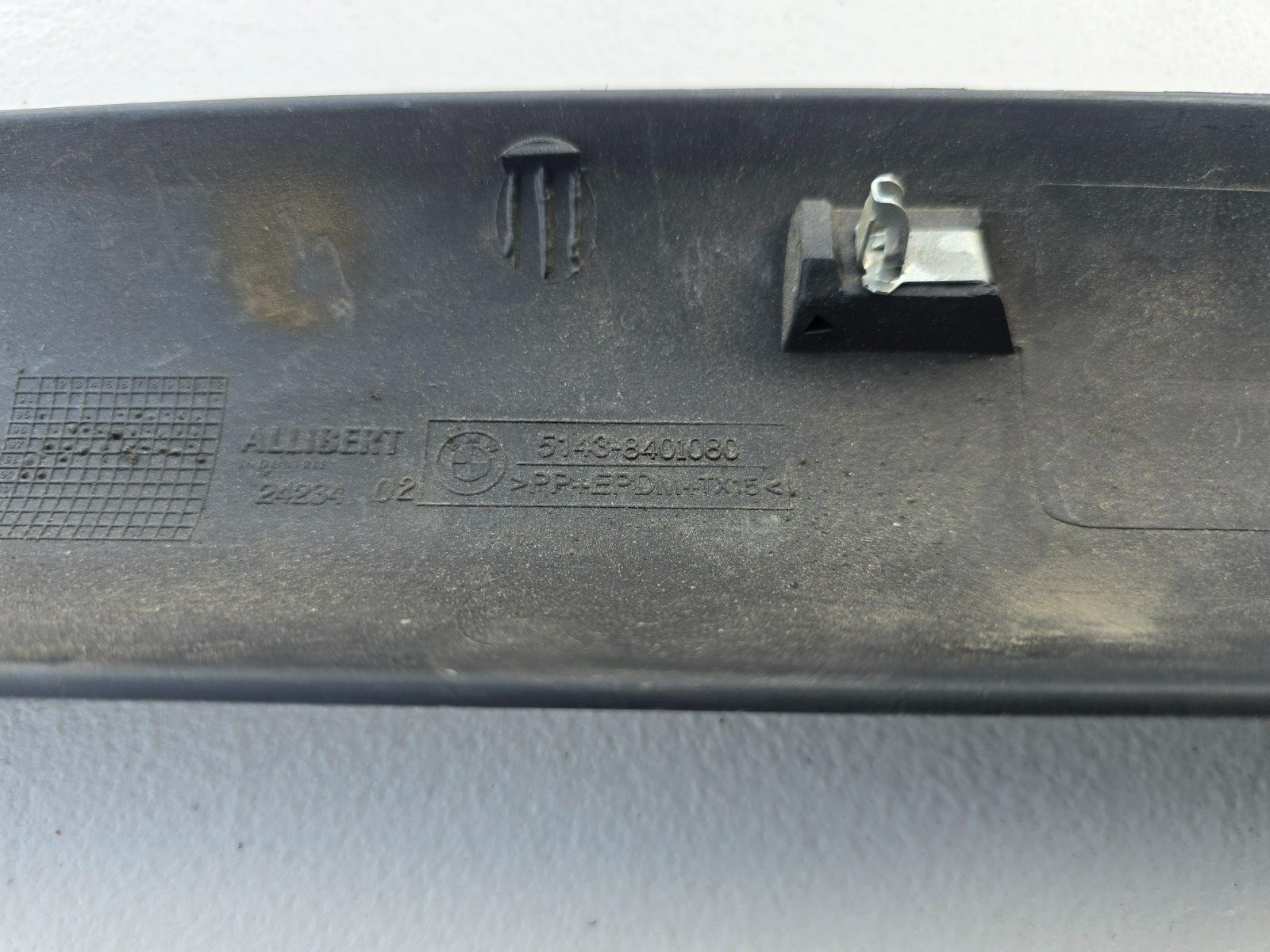 BMW OEM Z3 M Roadster A Pillar Trim Right SCHWARZ 51438413906
