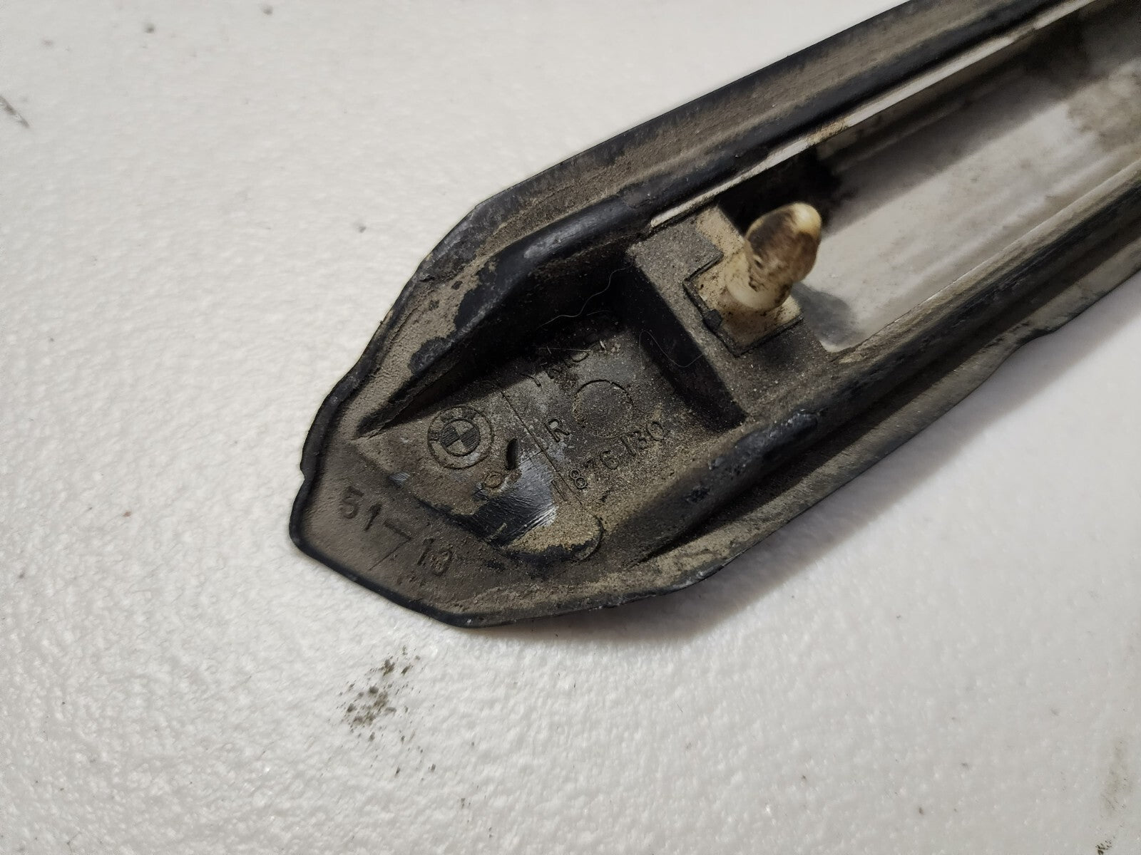 BMW E30 OEM Early Model Passenger Front Fender Molding Coupe/Sedan With Chrome