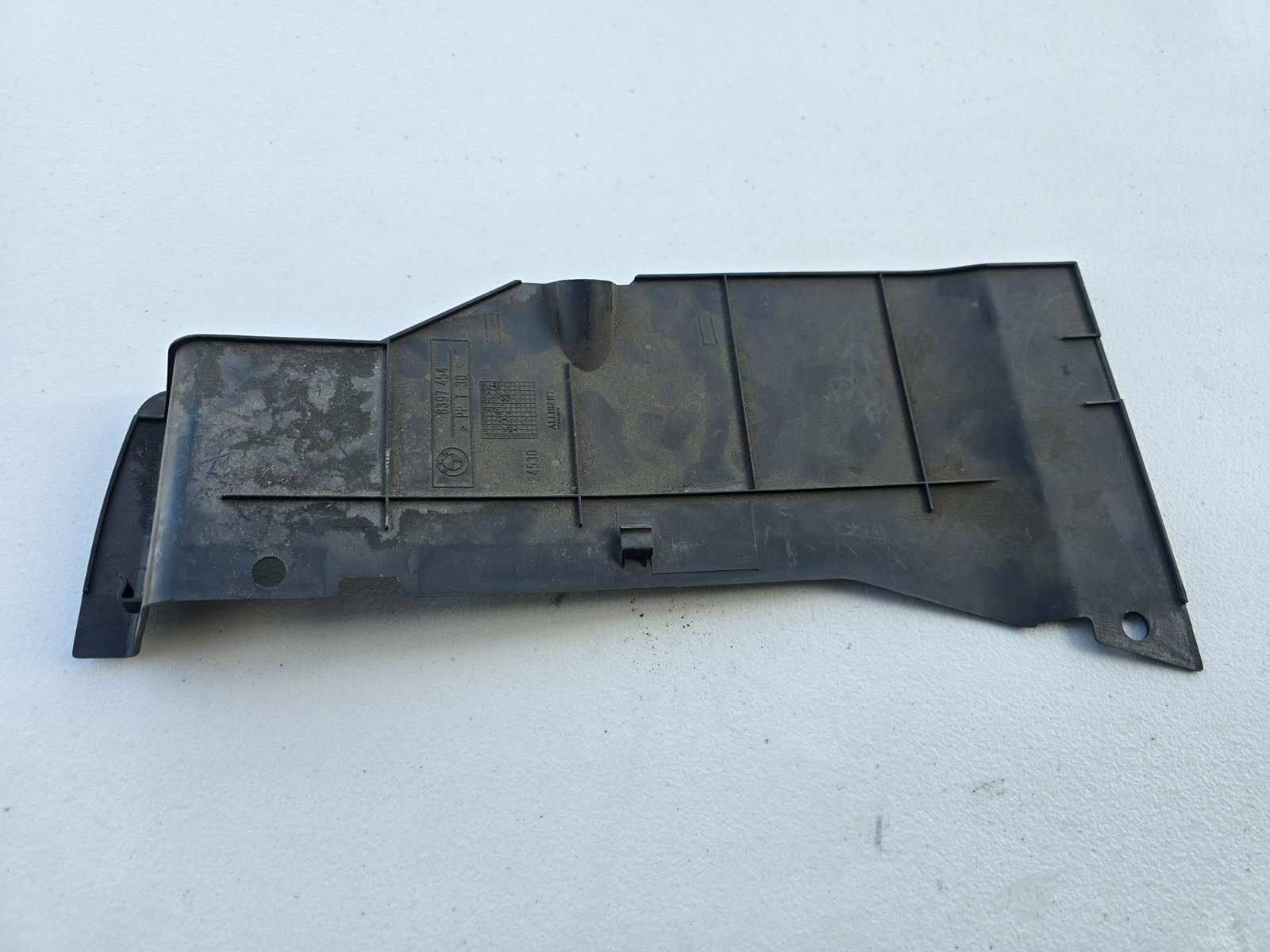 BMW OEM Z3 M Roadster Coupe Passenger Under Dash Panel 8397454