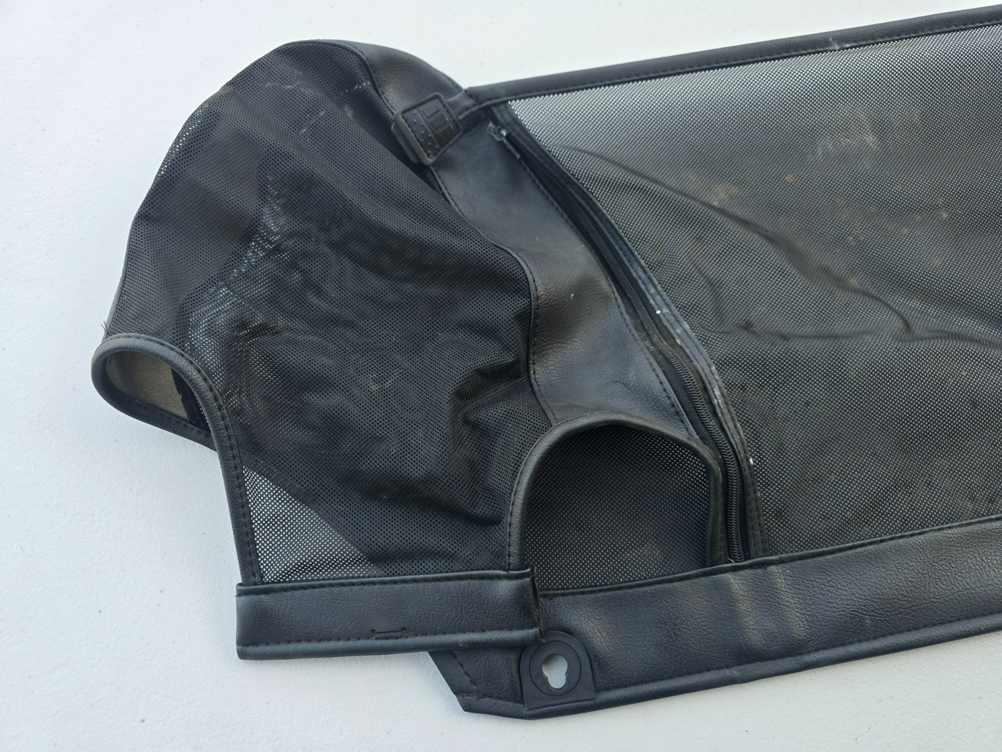 BMW OEM Z3 M Roadster Wind Deflector 82150002109