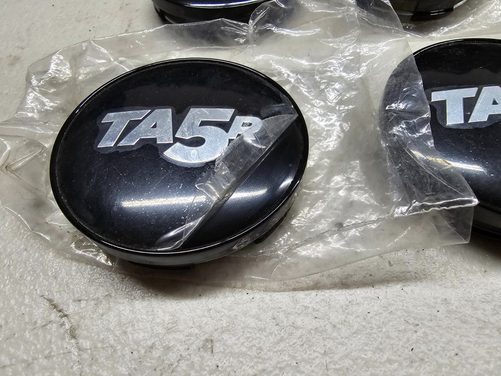 TA5R Wheels Center Cap Set BLACK 9232K68 NEW