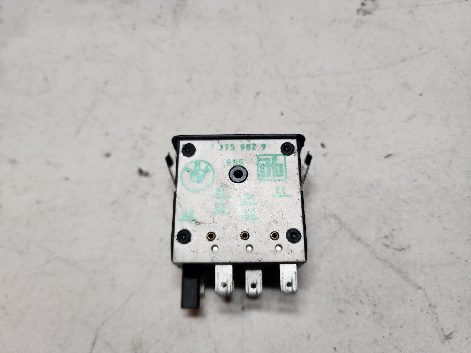 BMW E30 OEM Speaker Volume Fade Fader Balance Switch