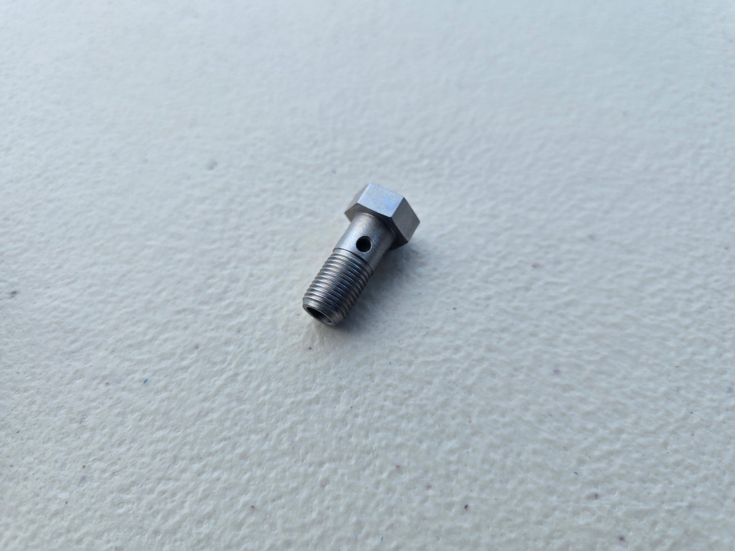 BMW E46 M3 S54 Vanos Oil Line Top Banjo Bolt 07119905175