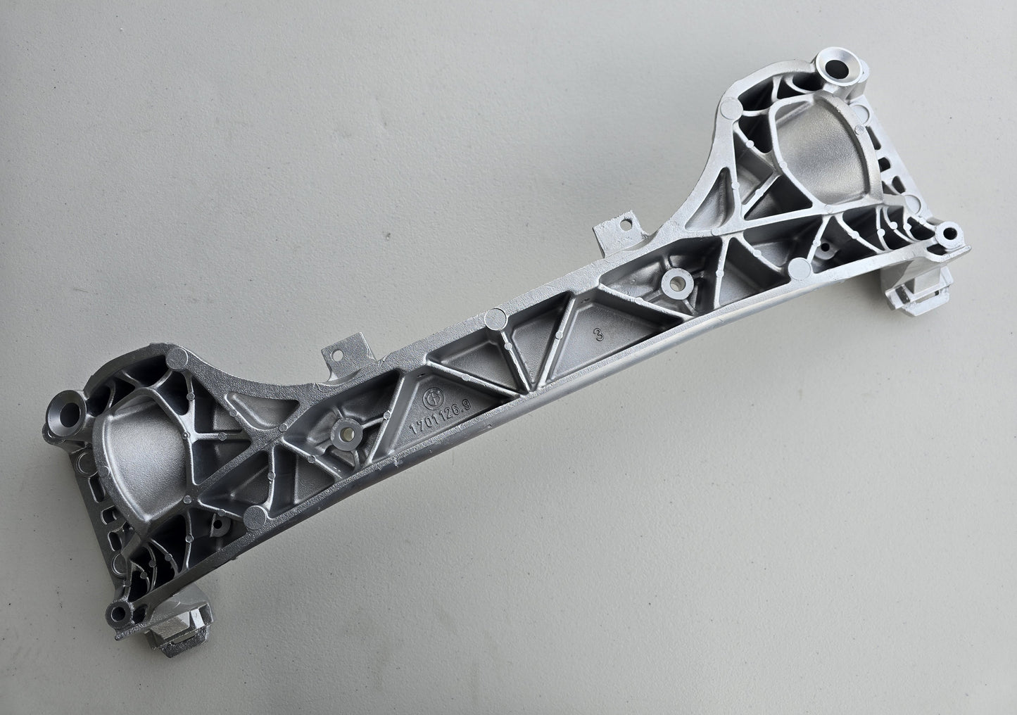 BMW E30 325ix AWD Front Subframe 31111701064 1701126