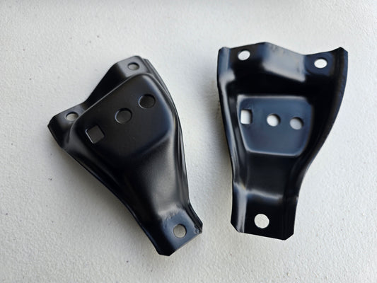 BMW E30 325ix AWD Engine Mount Lower Support Brackets 11811701013 11811701014 *Sold As A Set*