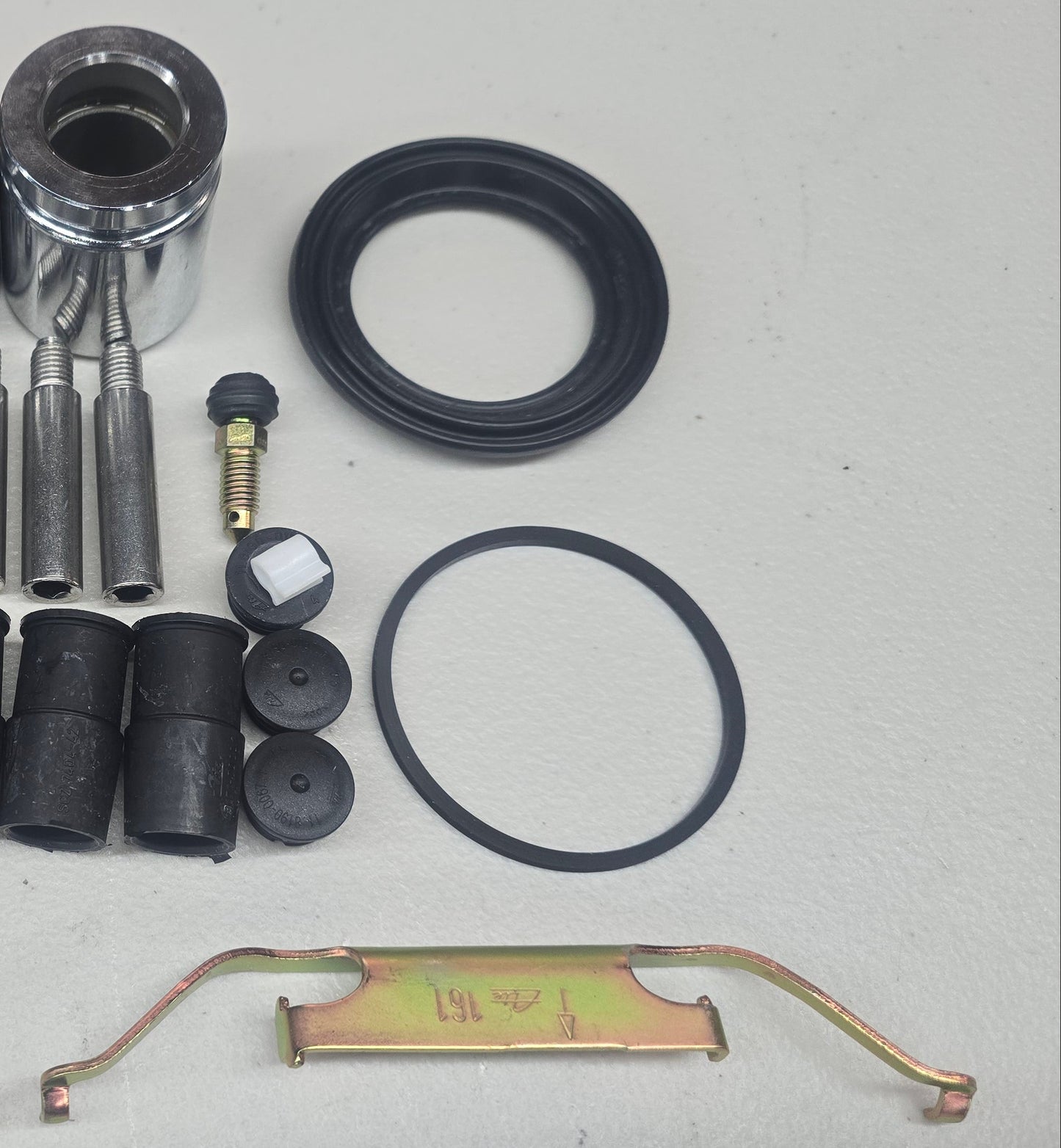 BMW E46 M3 Single Front Complete Brake Caliper Rebuild Kit *price for 1 caliper*