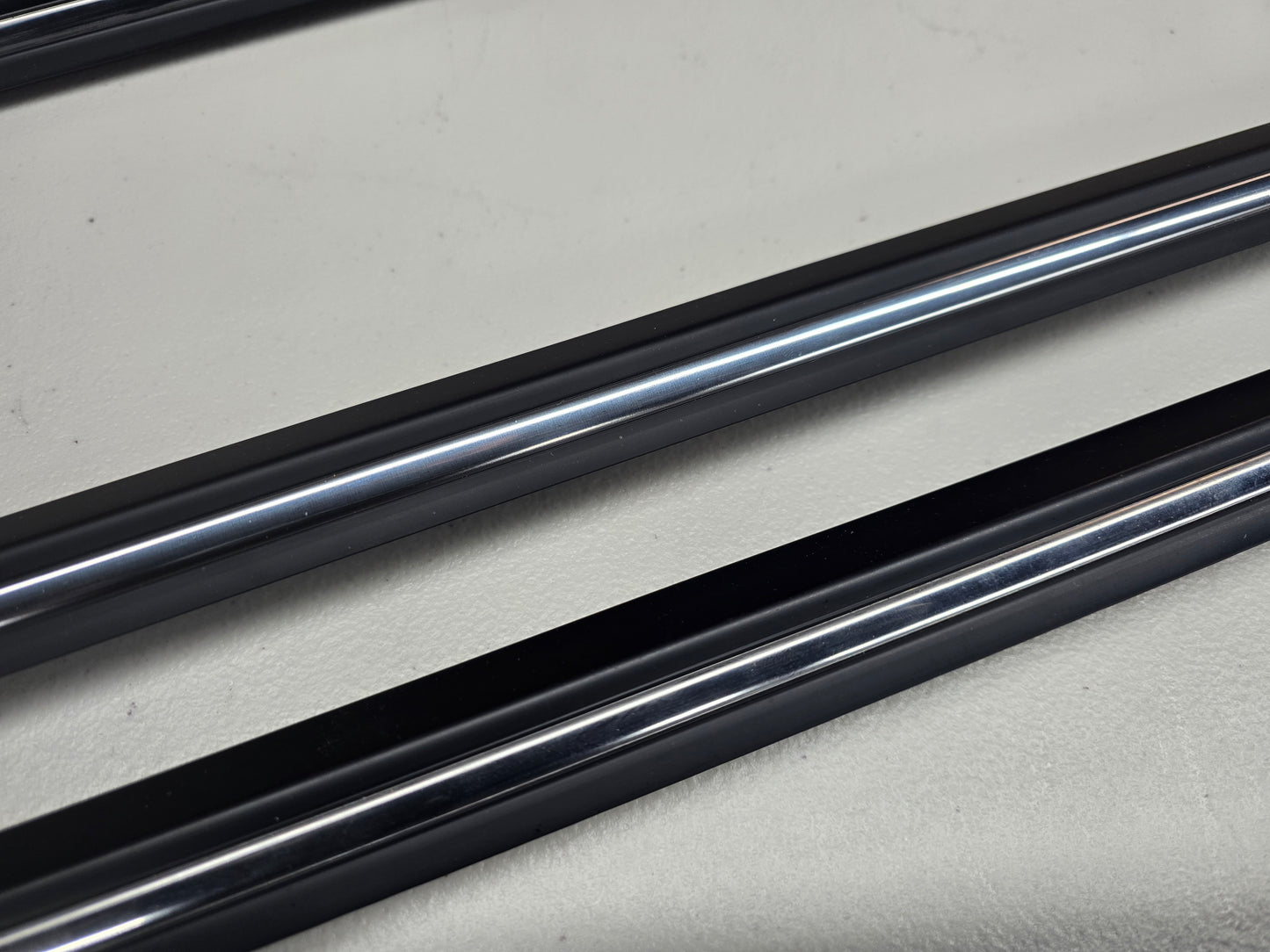 BMW E30 NOS BRAND NEW OEM Early Model Chrome Molding Set