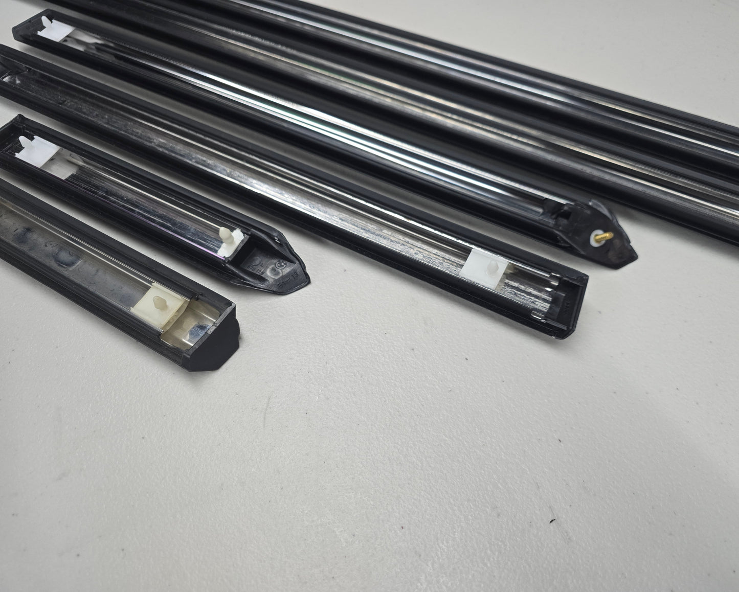 BMW E30 NOS BRAND NEW OEM Early Model Chrome Molding Set