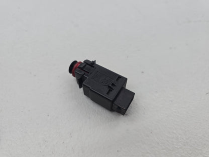 BMW E30 Late Model Brake Light Switch 61318360420 61311378208