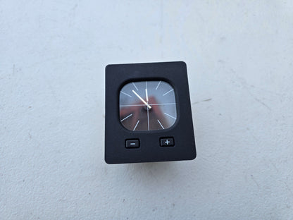 BMW E30 Euro Clock 62131376903 *Tested & Fully Working*