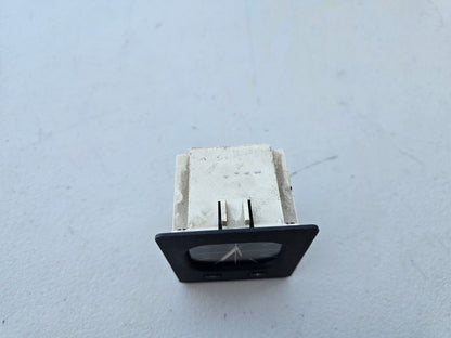 BMW E30 Euro Clock 62131376903 *Tested & Fully Working*