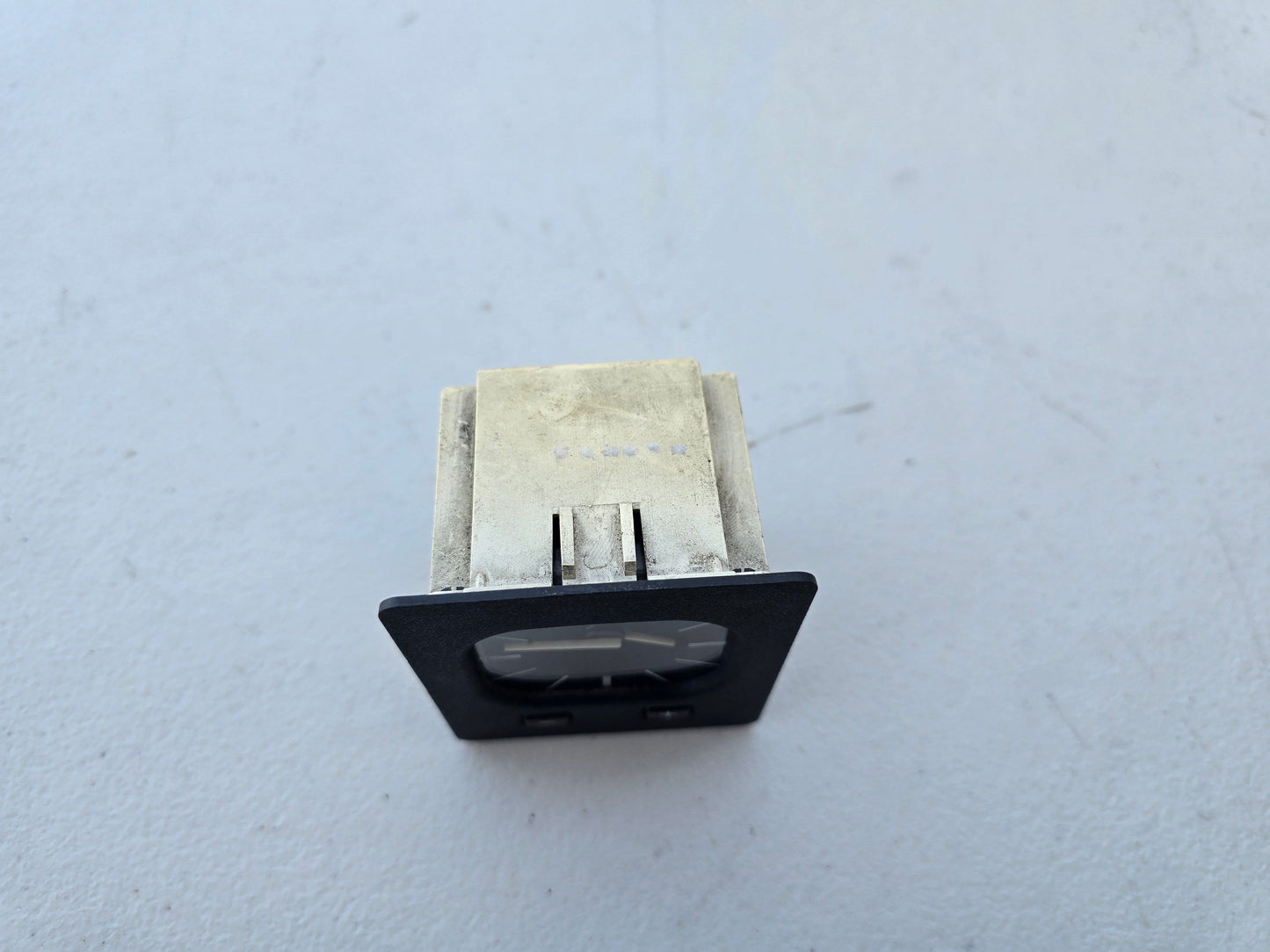 BMW E30 Euro Clock 62131376903 *Tested & Fully Working*