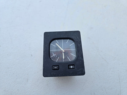 BMW E30 Euro Clock 62131376903 *Tested & Semi-Working*