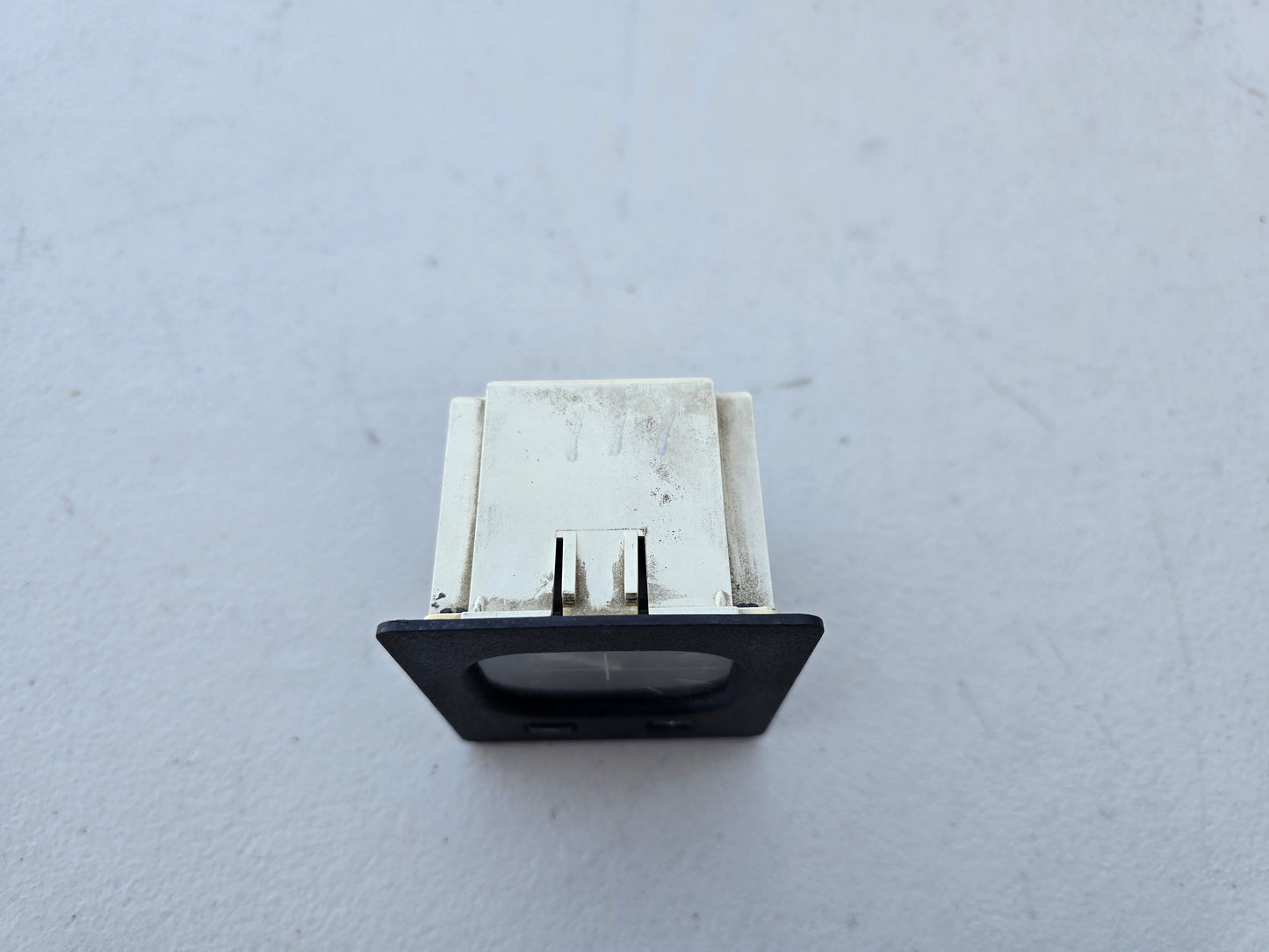 BMW E30 Euro Clock 62131376903 *Tested & Semi-Working*