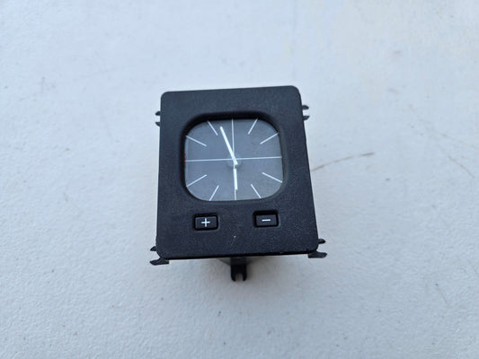 BMW E30 Euro Clock 62131376903 With Mounting Bracket *Tested & NOT Working*