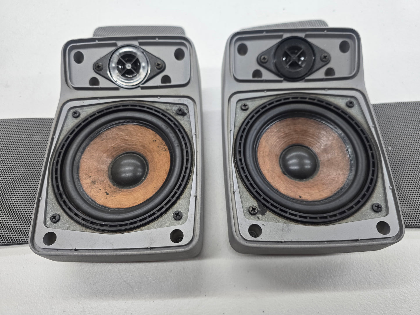 BMW E30 Premium Sound Rear Speakers 65131377769 65131381726