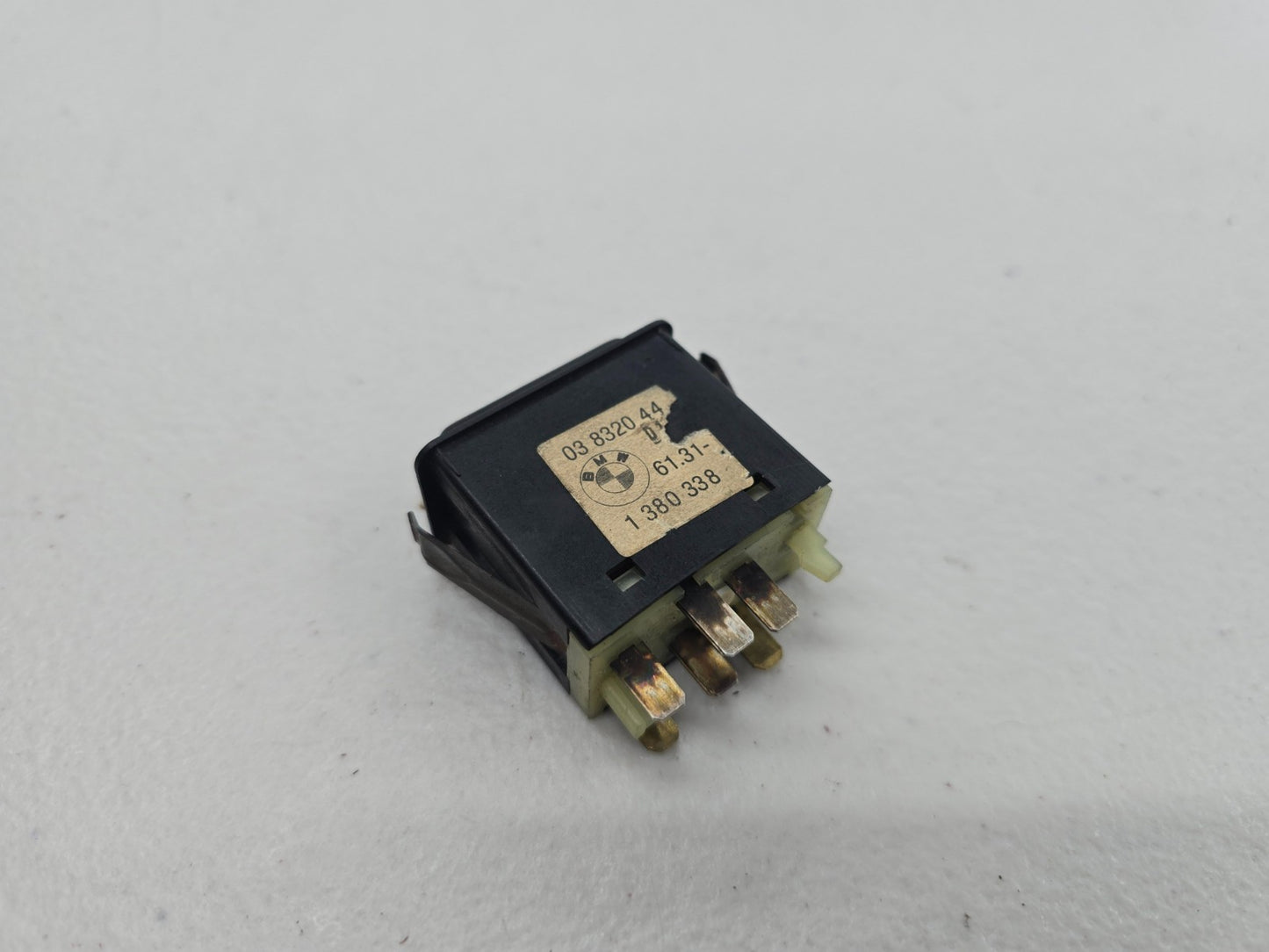 BMW E30 OEM Rear Window Defroster Switch Button 61311380338