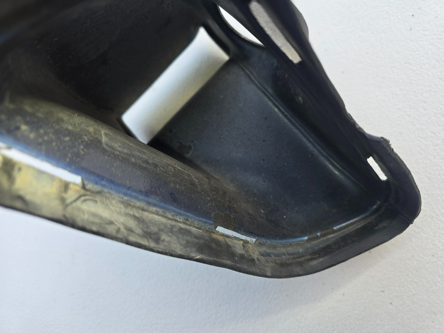 BMW OEM Z3 M Roadster Coupe Passenger Bumper Lower Air Duct 51712268641