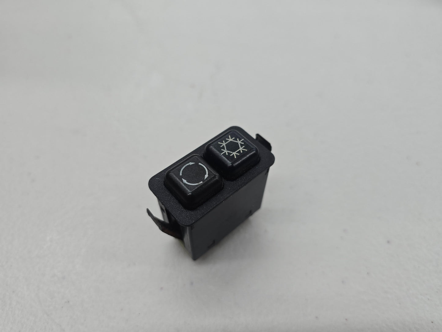 BMW E30 OEM AC Switch Air Condition Circulation Button 61311380557