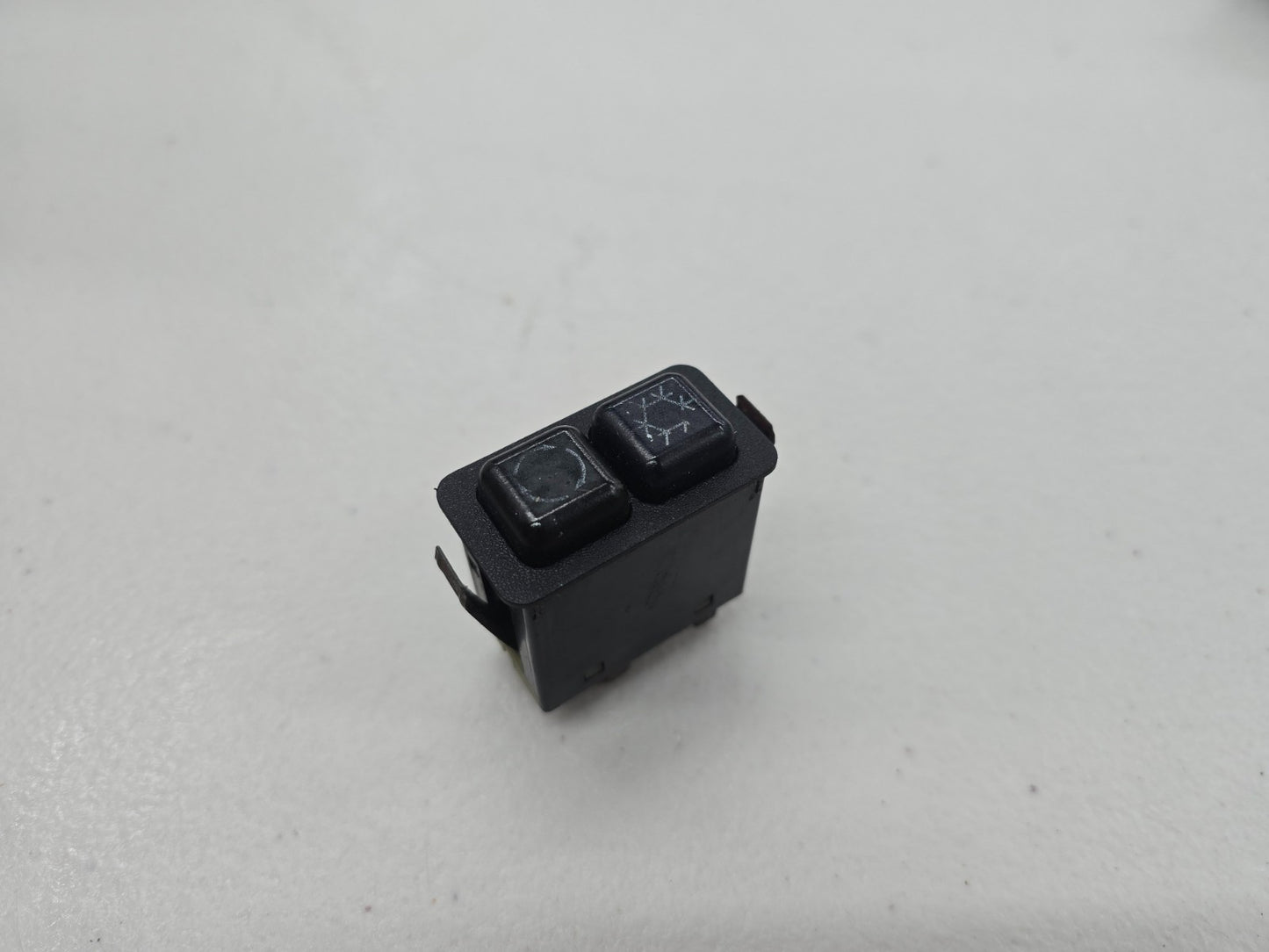 BMW E30 OEM AC Switch Air Condition Circulation Button 61311380557