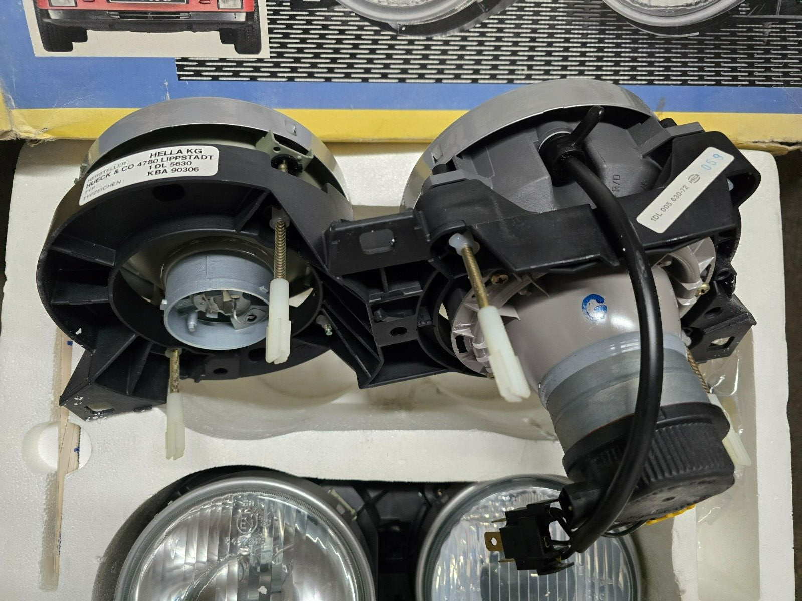 BMW E30 NOS NLA NIB Hella European Ellipsoid Headlights With City Light
