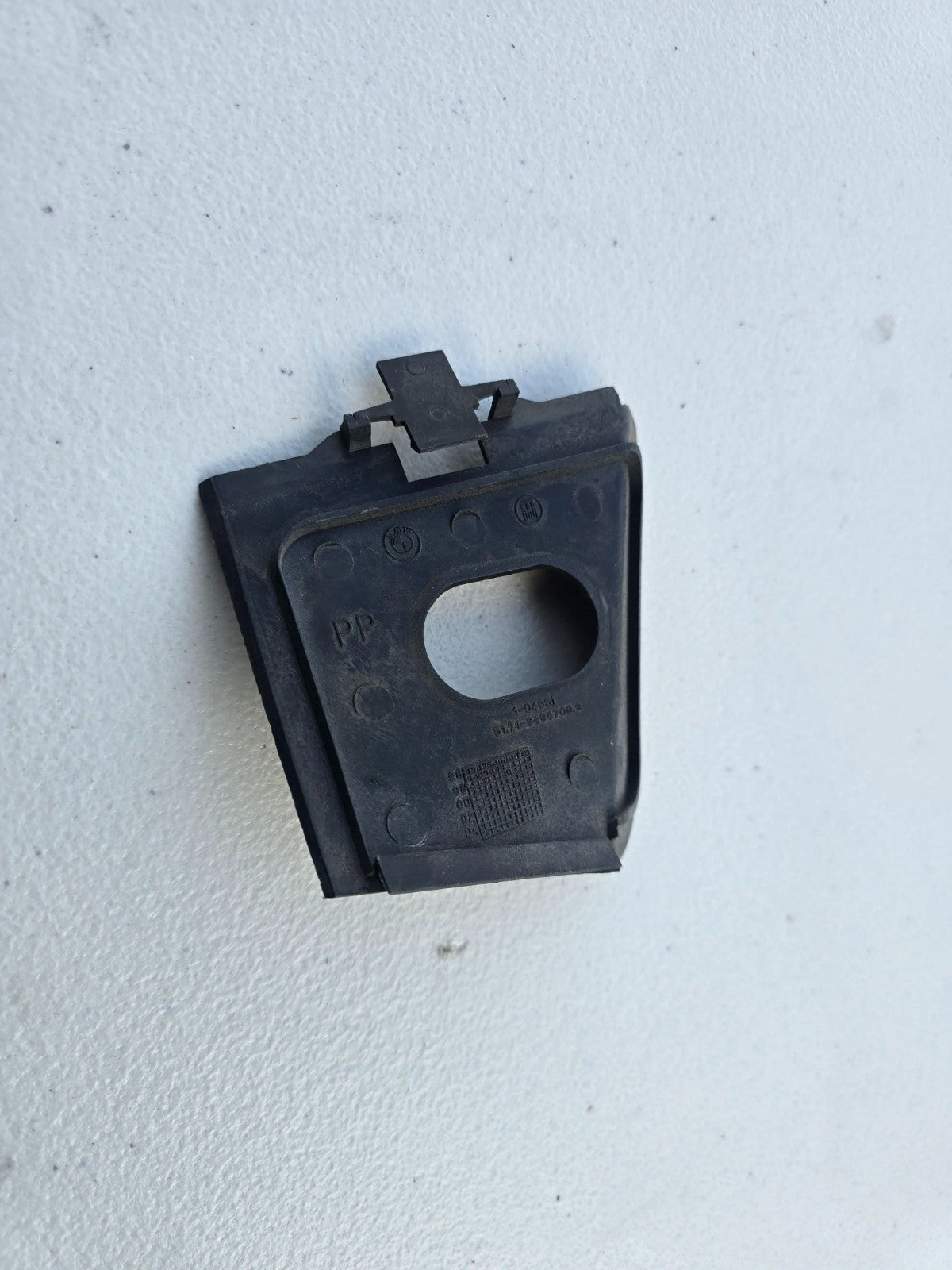 BMW OEM Z3 M Roadster Coupe Driver Side Headlight Air Duct Cover 51712494709