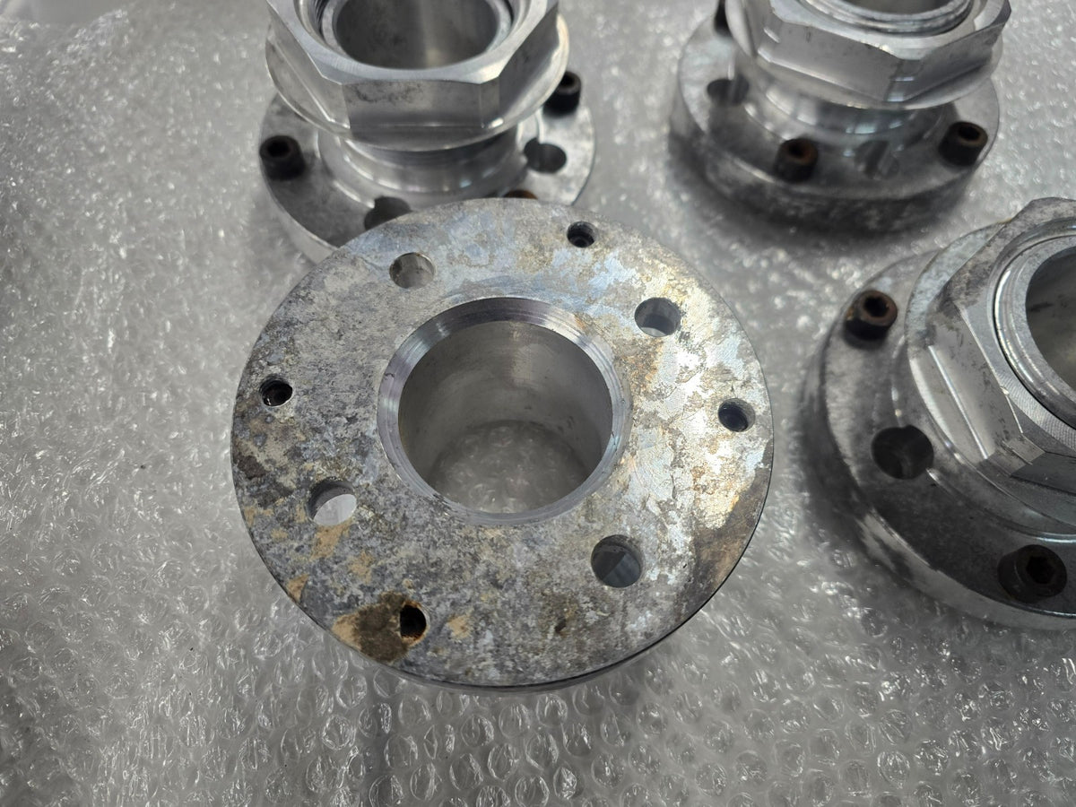 Center Lock Wheel Adapters 4x100 Wheel Bolt Pattern to Center Lock 57.1 Bore