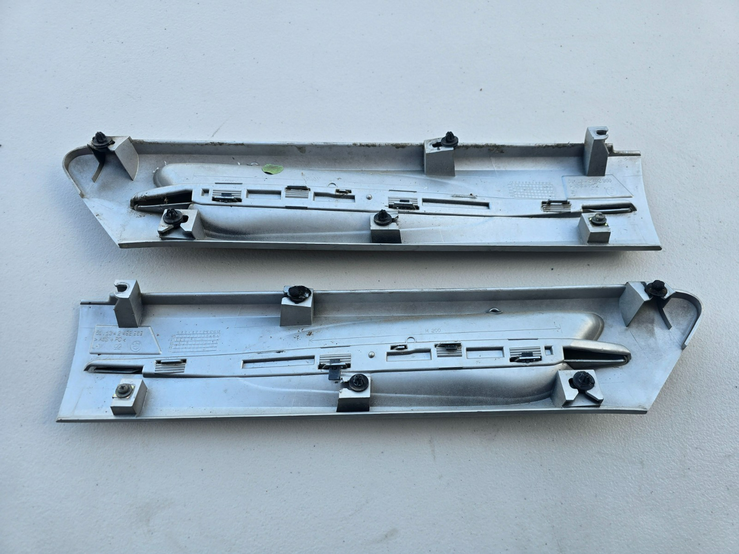 BMW OEM Z3 M Roadster M Coupe Hood Vent Side Grille Set 51132492960 51132492959